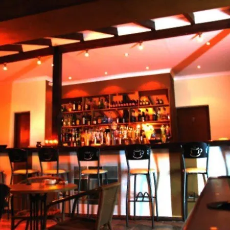 Alexis Hotel 3*
